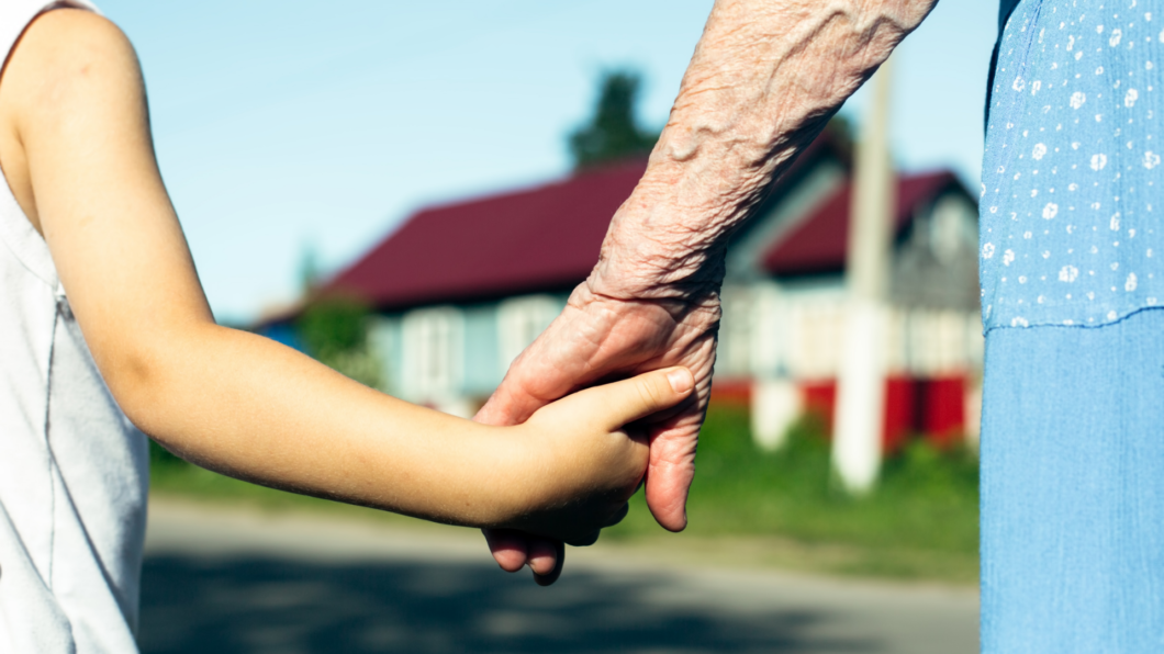 Defesa Civil Barra Velha: Cuidados especiais com crianças e idosos durante emergências